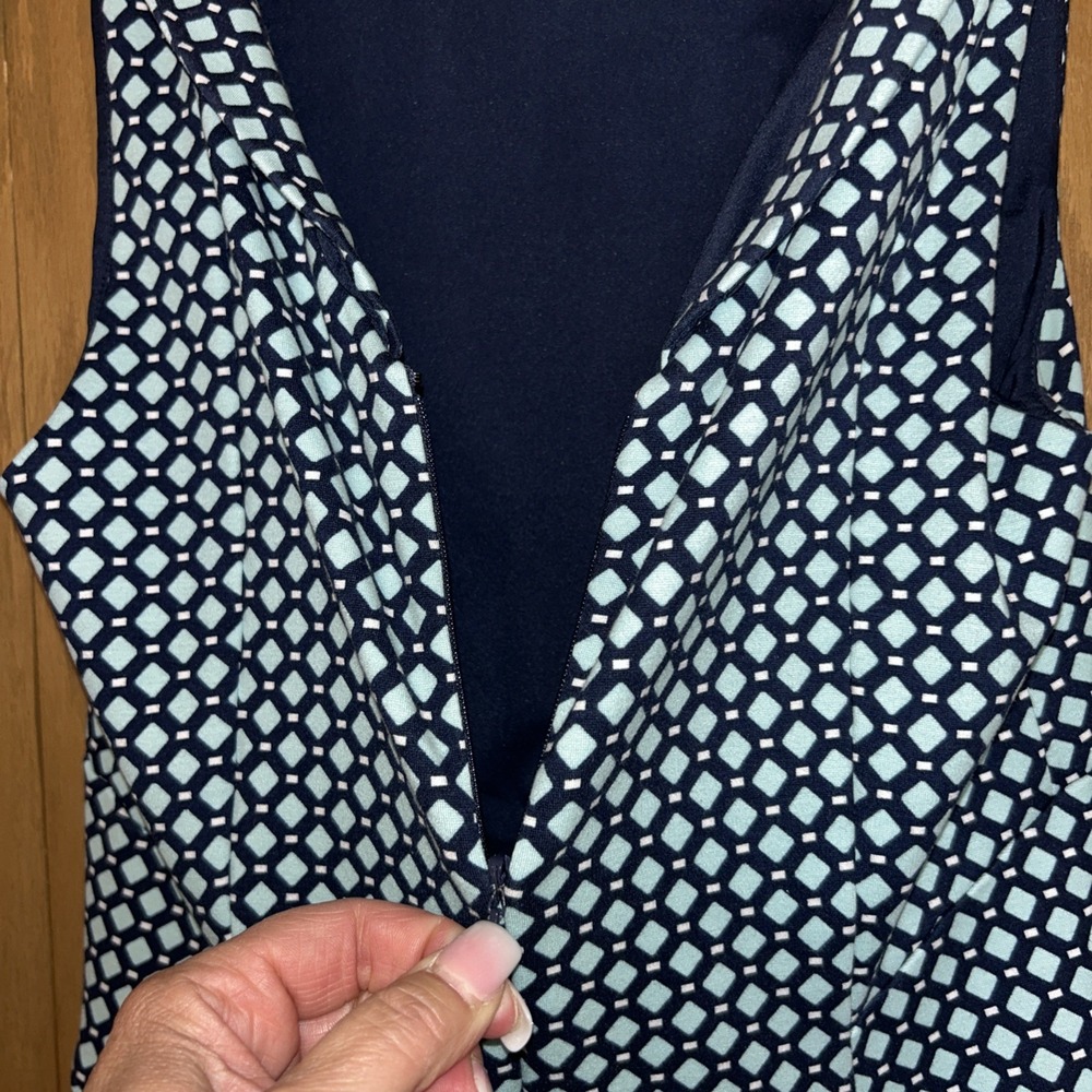 Lands' End cotton dress a-line Navy & Light Blue diamond pattern Size 8 - Picture 9 of 9
